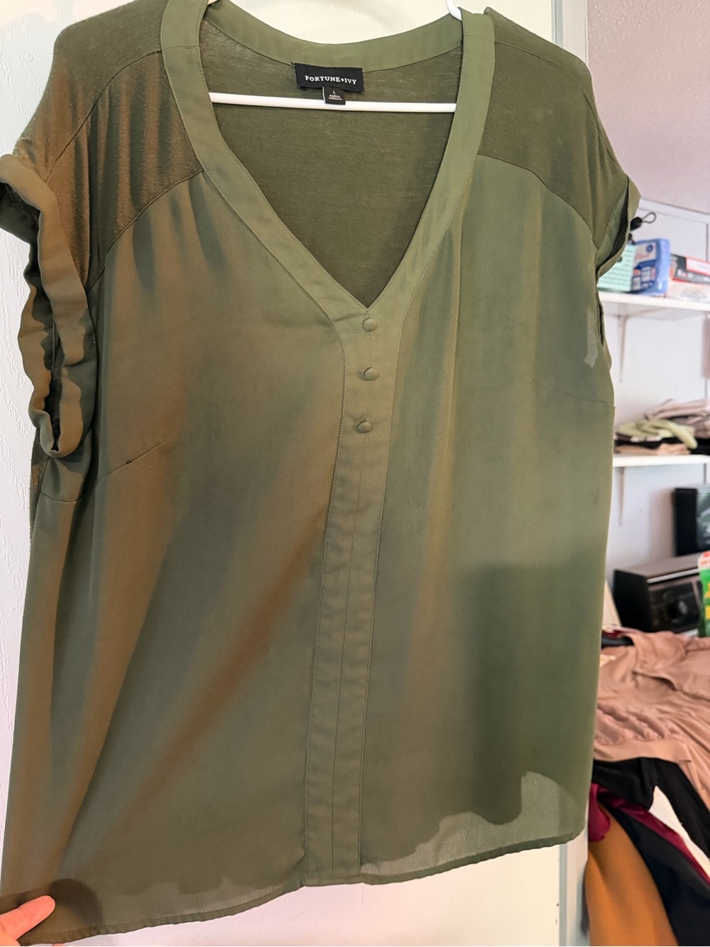 Fortune + Ivy Olive Green V-Neck Button-Front Blouse